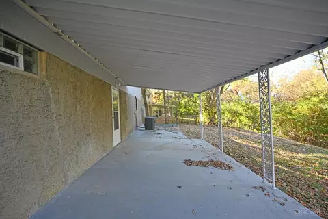 Exterior - 8633 Mockingbird Ln, Cincinnati, OH 45231 photo 1 of 5