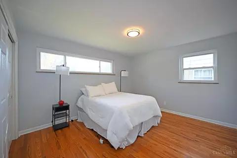 Bedroom - 8633 Mockingbird Ln, Cincinnati, OH 45231 photo 1 of 2