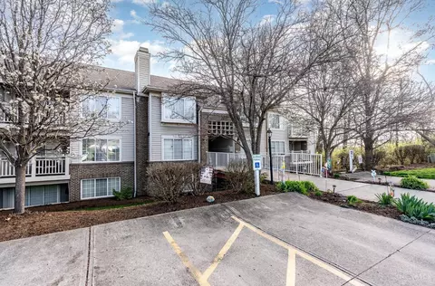9800 Regatta Dr #301, Colerain Twp, OH 45252