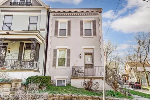 137 Parker St, Cincinnati, OH 45219