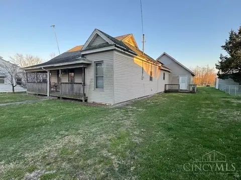 7868 Main St, Highland, OH 45132