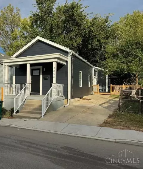 3056 Obryon St, Cincinnati, OH 45208