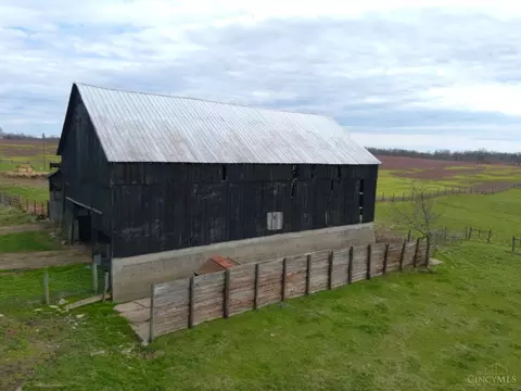7402 Gardner Rd, Union Twp, OH 45167