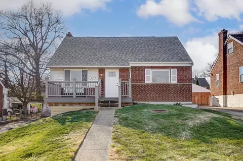 3073 Brookview Dr, Cincinnati, OH 45238