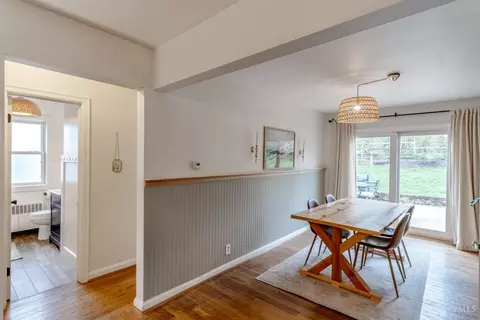 Dining - 6267 Crestview Pl, Cincinnati, OH 45230 photo 1 of 4