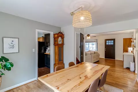 Dining - 6267 Crestview Pl, Cincinnati, OH 45230 photo 4 of 4