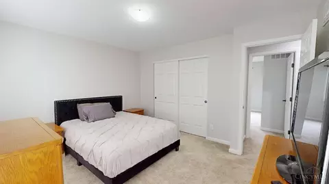 Bedroom - 10568 Stablehand Dr, Cincinnati, OH 45242 photo 5 of 7