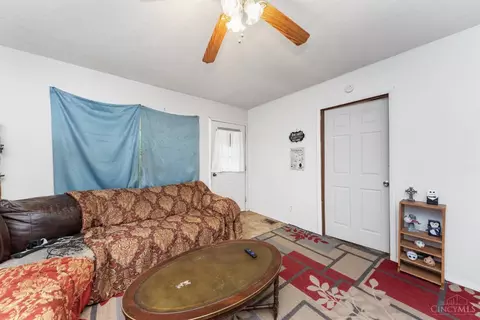 658 Willow St, Williamsburg, OH 45176 photo 3