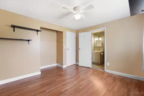 Bedroom - 9775 Kismet Ct, Cincinnati, OH 45231 photo 1 of 3