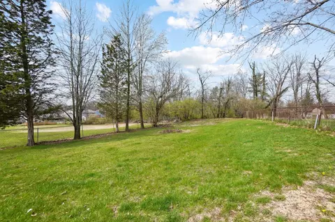 Exterior - 9775 Kismet Ct, Cincinnati, OH 45231 photo 11 of 12