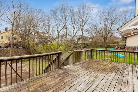 Exterior - 4757 Dale Ave, Cincinnati, OH 45238 photo 6 of 11