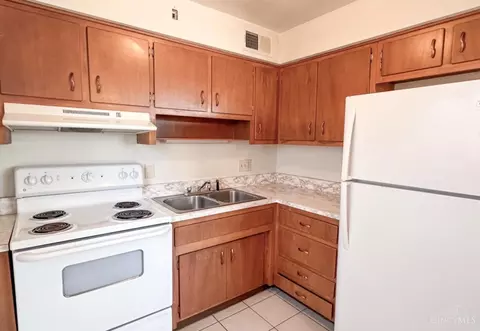 2659 Madison, Cincinnati, OH 45208 photo 6