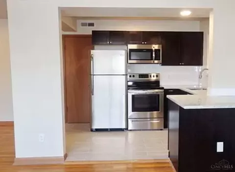 2659 Madison, Cincinnati, OH 45208 photo 11