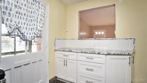 Bath - 8258 Wicklow Ave, Cincinnati, OH 45236 photo 2 of 4