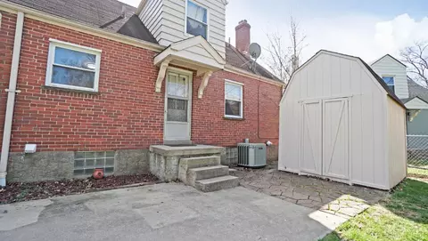 Exterior - 8258 Wicklow Ave, Cincinnati, OH 45236 photo 4 of 8