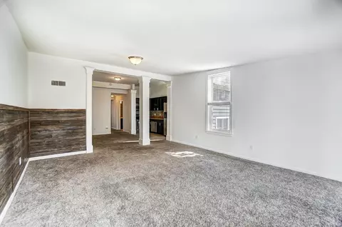 Living - 1031 Celestial, Cincinnati, OH 45202 photo 4 of 9