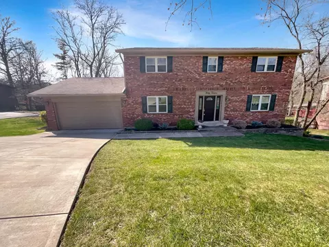 3012 Woodside Dr, Fairfield, OH 45014