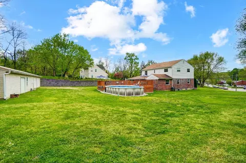 Exterior - 6432 Hillside Ave, Cincinnati, OH 45233 photo 6 of 17