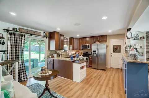 Kitchen - 6432 Hillside Ave, Cincinnati, OH 45233 photo 1 of 5