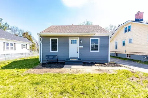 1703 Oberon Dr, Middletown, OH 45042