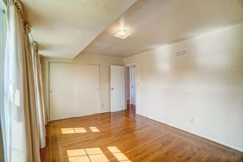 Other - 1053 Sutton Rd, Cincinnati, OH 45230 photo 9 of 10