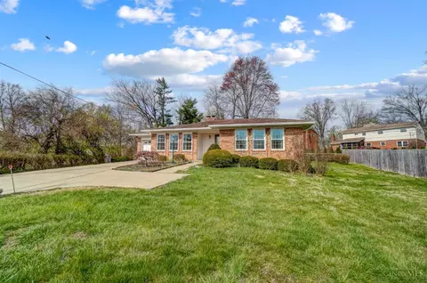 Exterior - 1053 Sutton Rd, Cincinnati, OH 45230 photo 2 of 16