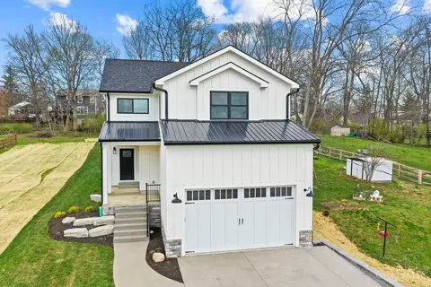 7426 Dawson Rd, Madeira, OH 45243