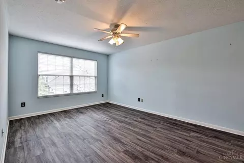 Other - 717 Castlegate Ln #303, Cincinnati, OH 45231 photo 2 of 9