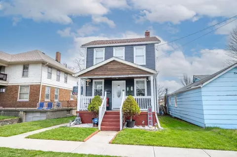 7416 Perry St, Mount Healthy, OH 45231