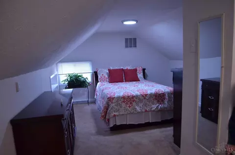 Bedroom - 21767 Us Rt 68, Blanchester, OH 45107 photo 1 of 2