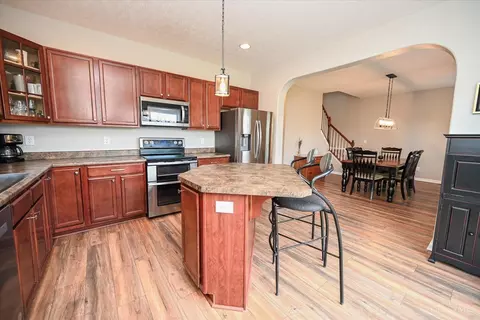 Kitchen - 3142 Yellowtail Ter, Morrow, OH 45152 photo 5 of 5