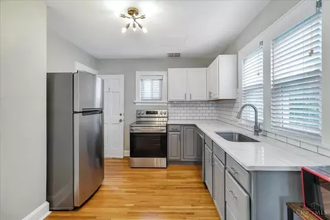 Kitchen - 6628 Murray, Cincinnati, OH 45227 photo 1 of 6