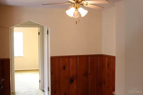 3055 Glenmore, Cincinnati, OH 45211 photo 13
