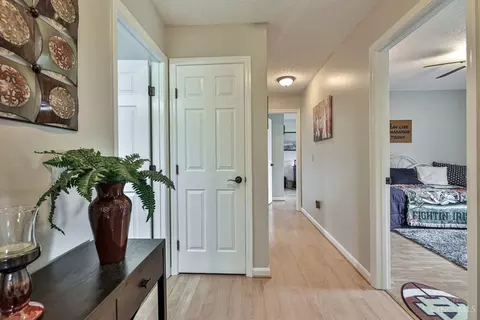 Entry Way - 4663 Rustic Way, Cincinnati, OH 45245 photo 3 of 3