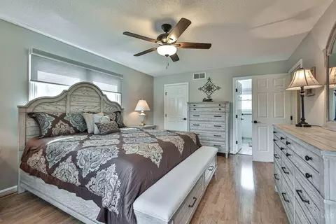 Bedroom - 4663 Rustic Way, Cincinnati, OH 45245 photo 4 of 6