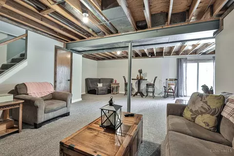 Living - 4663 Rustic Way, Cincinnati, OH 45245 photo 6 of 7