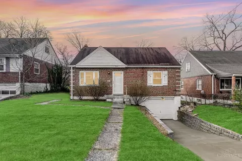 1075 Addice Way, Cincinnati, OH 45224