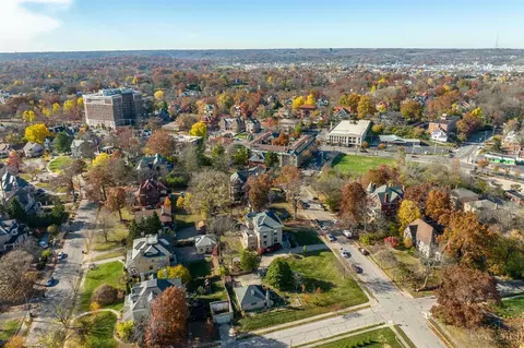 View/Area - 3896 Reading Rd #O, Cincinnati, OH 45229 photo 6 of 7