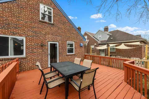 Exterior - 4165 Sherel Ln, Cincinnati, OH 45209 photo 10 of 10