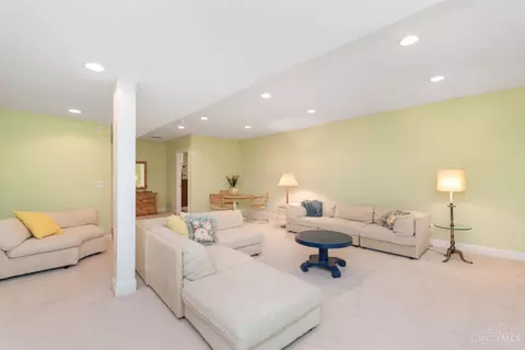 Living - 883 Old Course Ln, Cincinnati, OH 45245 photo 6 of 8