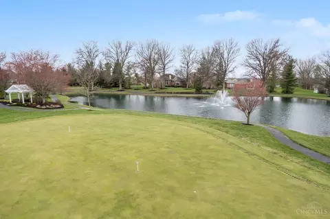 View/Area - 883 Old Course Ln, Cincinnati, OH 45245 photo 1 of 5