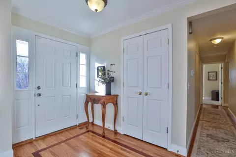 Entry Way - 6096 Ropes Dr, Cincinnati, OH 45244 photo 1 of 2