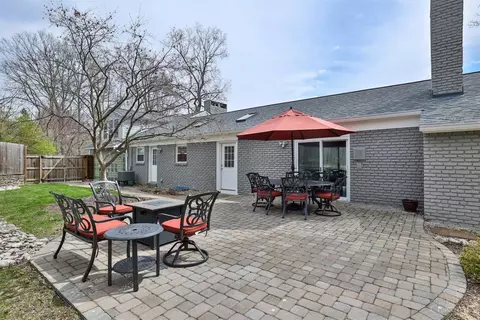 Exterior - 6096 Ropes Dr, Cincinnati, OH 45244 photo 5 of 13
