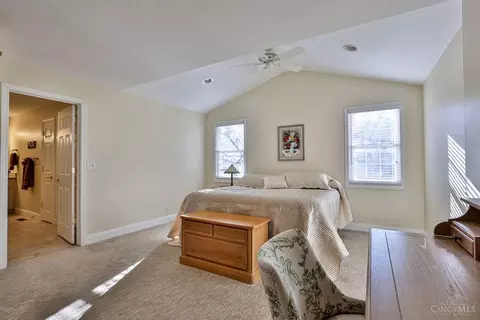Bedroom - 6096 Ropes Dr, Cincinnati, OH 45244 photo 1 of 5