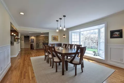 Dining - 6096 Ropes Dr, Cincinnati, OH 45244 photo 1 of 7