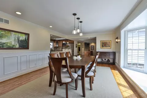 Dining - 6096 Ropes Dr, Cincinnati, OH 45244 photo 7 of 7