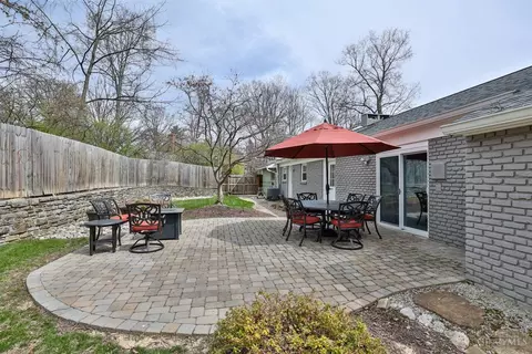 Exterior - 6096 Ropes Dr, Cincinnati, OH 45244 photo 10 of 13