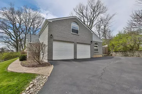 Exterior - 6096 Ropes Dr, Cincinnati, OH 45244 photo 12 of 13