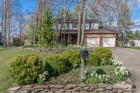 Exterior - 8348 Shadowpoint Ct, Montgomery, OH 45242 photo 15 of 16