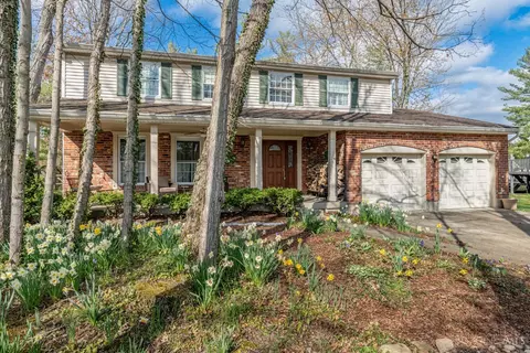 8348 Shadowpoint Ct, Montgomery, OH 45242